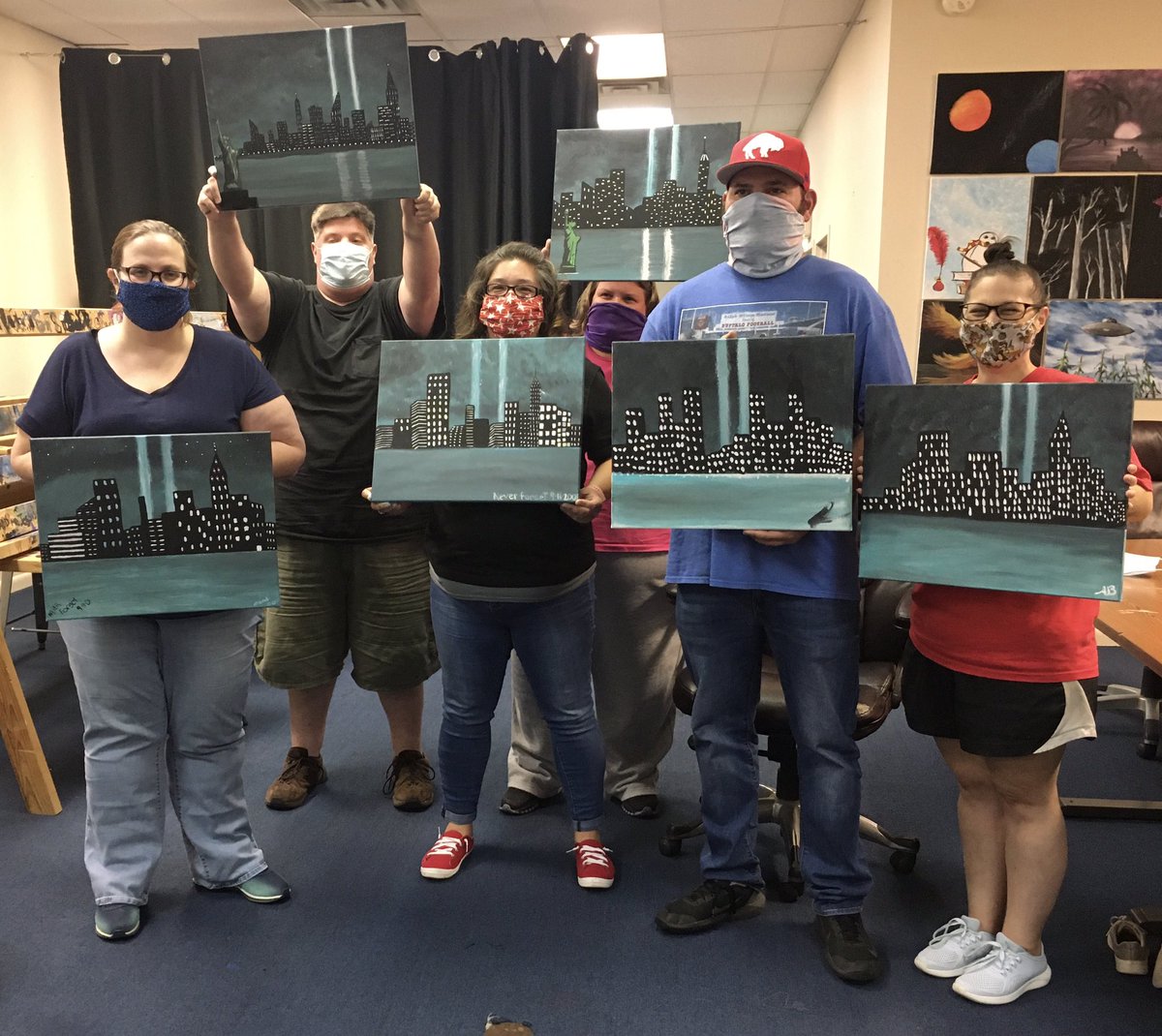 ArtistJessi's tweet image. Thank you all for coming out for this special 9/11 Tribute Brews &amp;amp; Brushes!!  

#t2tneverforget