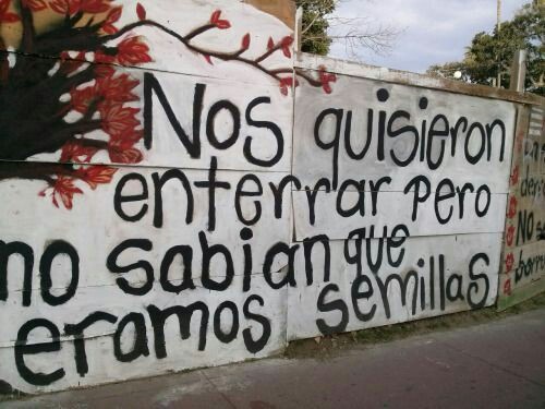 nellaacosta5's tweet photo. Las paredes hablan, la calle habla...por cada paso que quieran dar sobre nuestros derechos avanzaremos cuatro, ningún grito o dedo acusador callara nuestra voz. #13STodosALasCalles 🇦🇷🇦🇷🇦🇷 https://t.co/Tc9SPM00ku