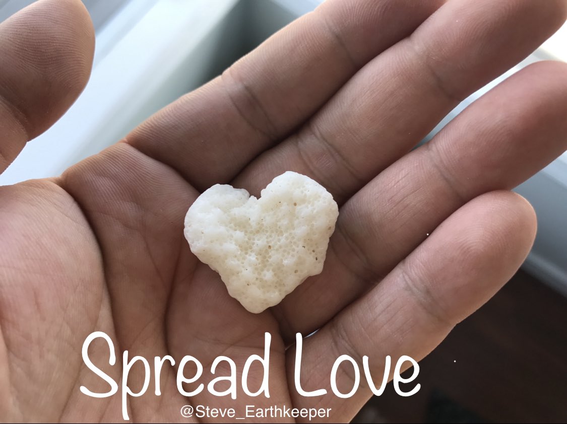 💛💙SPREAD LOVE💜💚 #LoveWithoutBoundaries #PeaceAndLove #peaceful #lovewithoutlimits #heart #Happiness #weekend #BeHappy #PositiveVibes