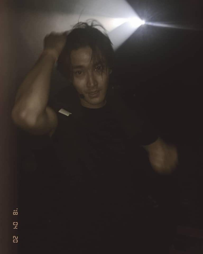 [THREAD] on siwon running his hands through his hair