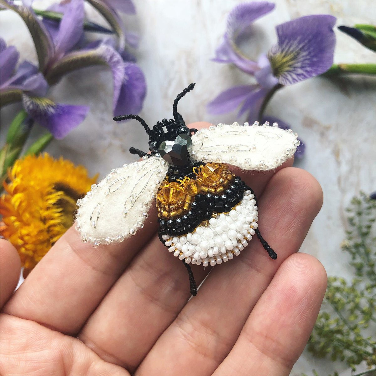 shopbuzzbetter's tweet photo. Amazing animal brooches &amp; miniatures by @kolepolen - each beautiful piece is embroidered felt with and some with lovely beads.⁣

See more at https://t.co/EsnikxbtIX⁣

#shopsmall #supportsmall #standwithsmall #feltbrooch #beadbrooch #handmade #handcrafted #birdbrooch #hedgehoge https://t.co/dEZI0NIUGu