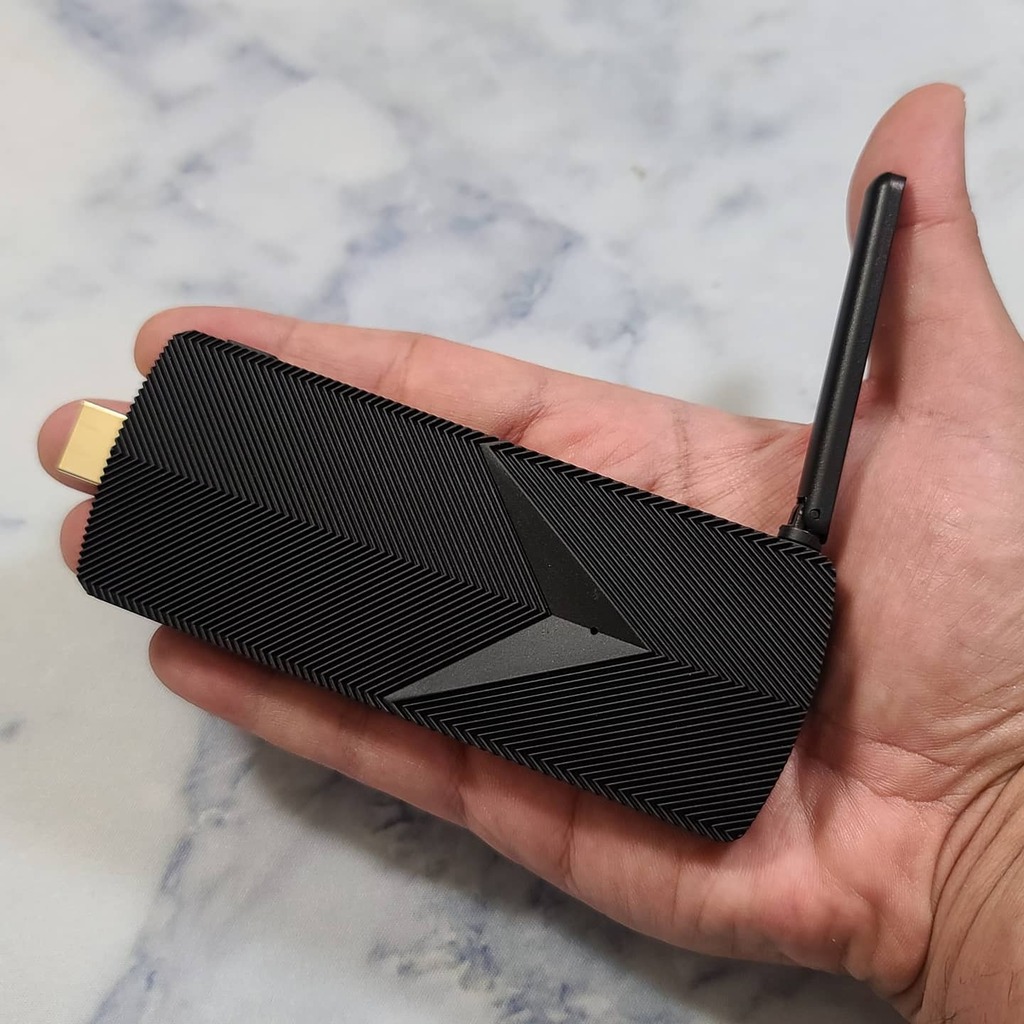 tkdsl8655's tweet photo. How many #windows #PC do you know off that can fit in the palm of your hand ? The @azulletech #access4 #fanless #minipc can 😎👍 check it out at @amazon https://t.co/XywFkgLj2X #affiliate #sabaho https://t.co/n720VDSxvr