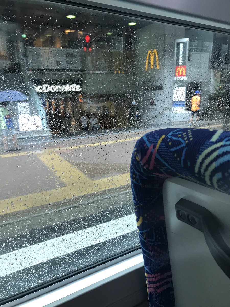 Tomozou はい ちょうど池尻大橋マックを通過中でした 三茶から渋谷なら田園都市線の方が早いんですが サ ン事件以来地下鉄は怖くて極力避けがちです Tomozou はい ちょうど池尻大橋マックを通過中でした 三茶から渋谷なら田園都市線の方が早いんですが サ ン事件以来地下鉄は怖くて極力避けがちです