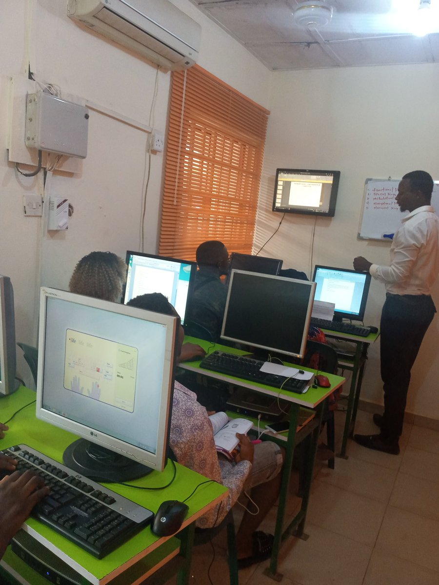 VictorAdeyemo10's tweet image. Computer Department of Drec  Vocational Academy... 

We are proud of how far we have come.

#vocationaleducation
#skillsacusation
#computerschool
#drec
#abuja