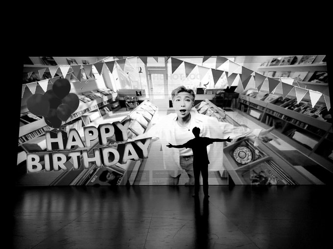 RM alias Kim Namjoon merayakan ulang tahun ke 26 pada 12 September 2020