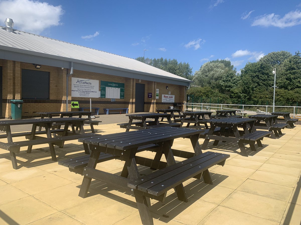 Proud to be sponsoring two shows on @TringRadio , a brilliant local radio station run entirely by volunteers. #tring 
Why not do the same for your business ! #aylesbury #berkhamstead #hemel