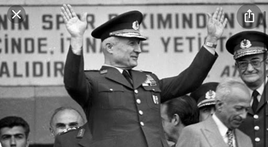 fundaozer06's tweet image. Milletten  alınmamış her türlü yetki gasptır  darbedir 12 Eylül Darbesi bu ülkenin ruhunda ve vicdanlarında  derin yaralar açmıştır Türkiye  tarihinde yapılanlar kara bir leke olarak kalacaktır 12 Eylül Darbesi'nin vebali büyüktür.