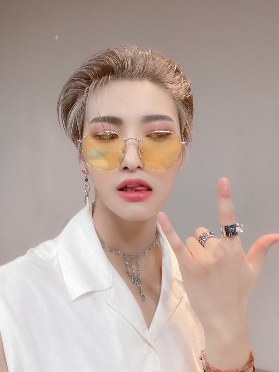 ATEEZofficial's tweet photo. [#성화] 방송 출연 후... 타락해버린 트로피칼 보이즈 성화...
#ATEEZ #에이티즈 https://t.co/znOtLT4vO5