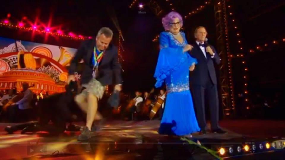 RitchAmes's tweet photo. 7 years ago, live on @BBCOne - @bbcproms in Hyde Park when me & the team saved @bbcstrictly @Erinboag & @TheAntonDuBeke with towels only to have the piss taken out of me by the crowd & @DameEdnaEverage & Sir Terry Wogan. Great times. #WeMakeEvents #AidLive #LetTheMusicPlay https://t.co/nVGYvWqTPG