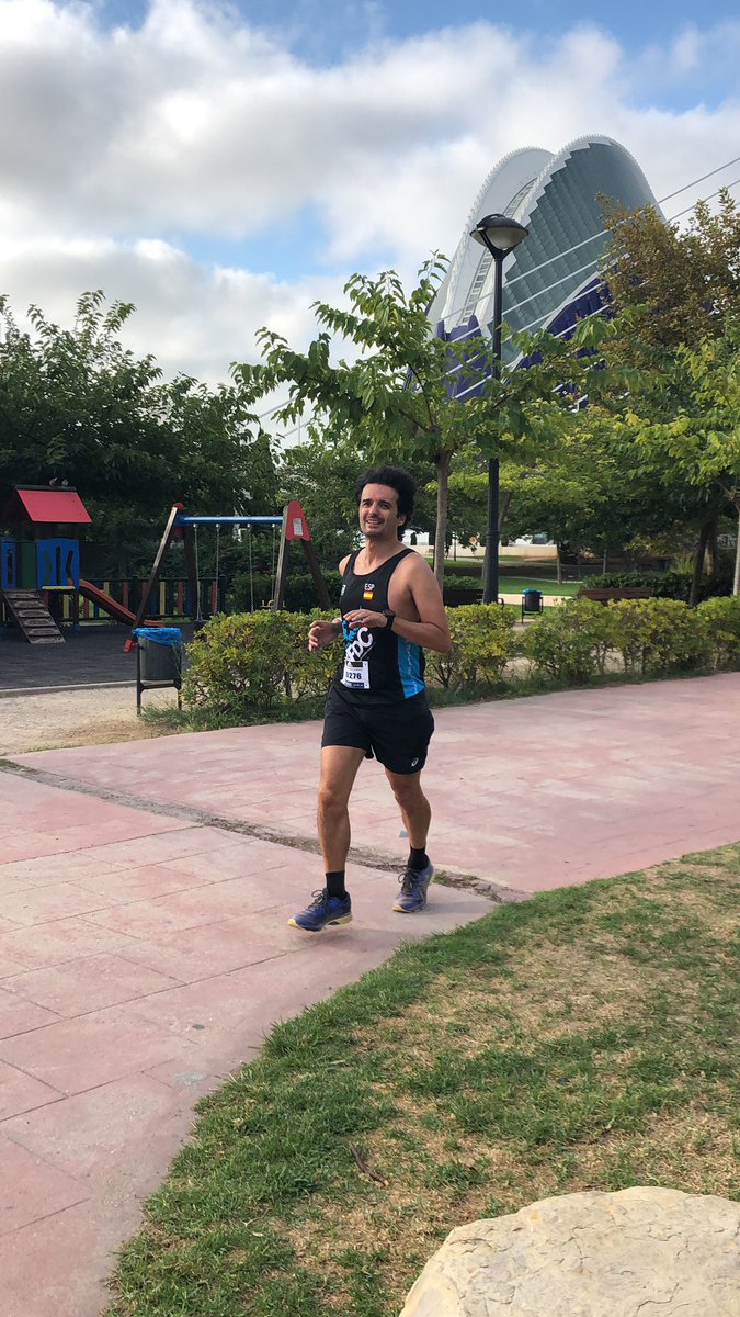 La tenemos. We got it. .<a href="/bostonmarathon/">Boston Marathon</a> #BostonMarathon #FinishStrong #Valencia #Spain