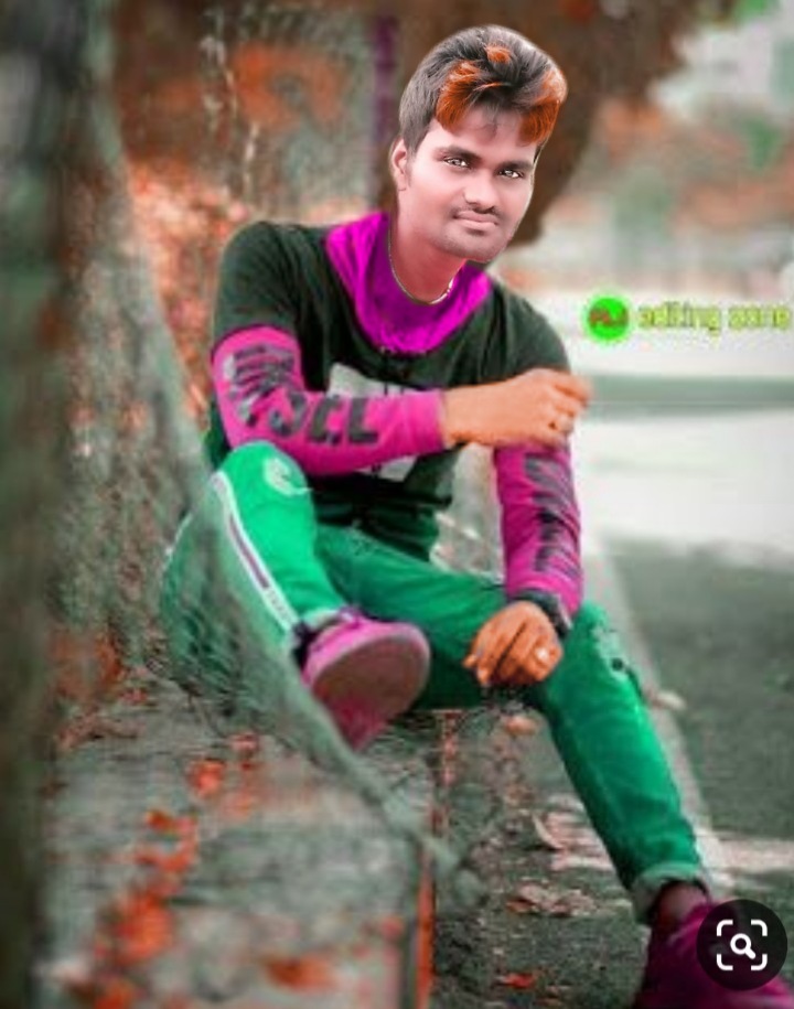 Avanish7355's tweet photo. "देख इतना एटीट्यूड मत दिखा, जब हम स्कुल में थे, 
तब तेरे जैसी लडकियों से तो हम अपना होमवर्क करवाते थे ! https://t.co/bFLoM7DUy3