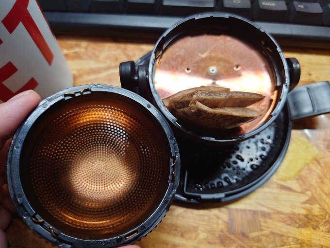 Liste Des Tweets中山智 旅人itライターさとる Ad Pr A Donne Le Hash Teplo 1 Whotwi Analyse Graphique Twitter