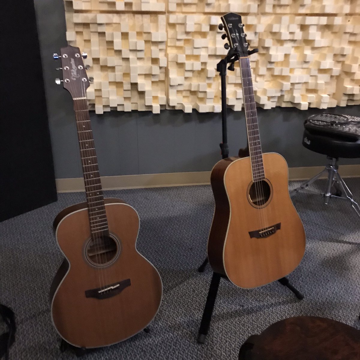 nik نیک tweet media