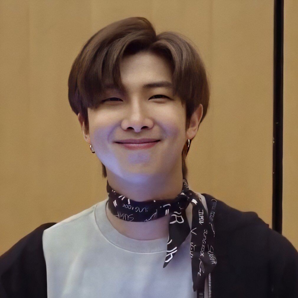HossainMehrin's tweet photo. HAPPY JOONIE DAY!!!! ��🐨🐨
IT'S OUR LEADERMIN'S BIRTHDAY WOHOOOOOOOOO...... HAPPIEST BIRTHDAY LEDEAR AND EVERYONE'S INSPIRATION 🤧🤧 WE ALL LOVE YOU 🐨🐨🐨❤️
#NamjoonDay #NAMJOON #BTSARMY #bts #HappyBirthday # https://t.co/qPFDuCYcZN