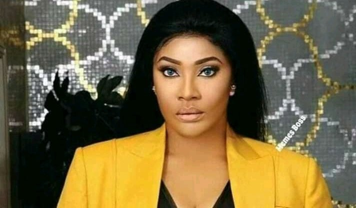 I was dating this beautiful girlI wanted to use her and dump her, not until she introduced me to her family membersA thread.