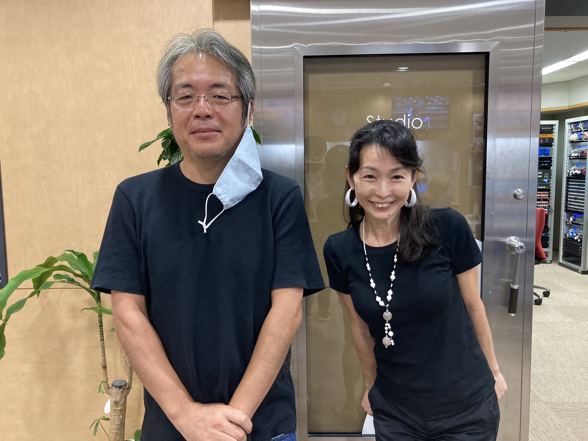 文化放送 田村淳のnewsclub Twitter પર ゲストはジャーナリストの青木理さんでした そして 親父熱愛 の出番を控えている 水谷加奈アナウンサーと 青木さん 水谷アナにちょっと怯えてます ニュースクラブ 文化放送 ゴールデンラジオ 文化放送 田村淳のnewsclub Twitter પર ゲストはジャーナリストの青木理さんでした そして 親父熱愛 の出番を控えている 水谷加奈アナウンサーと 青木さん 水谷アナにちょっと怯えてます ニュースクラブ 文化放送 ゴールデンラジオ