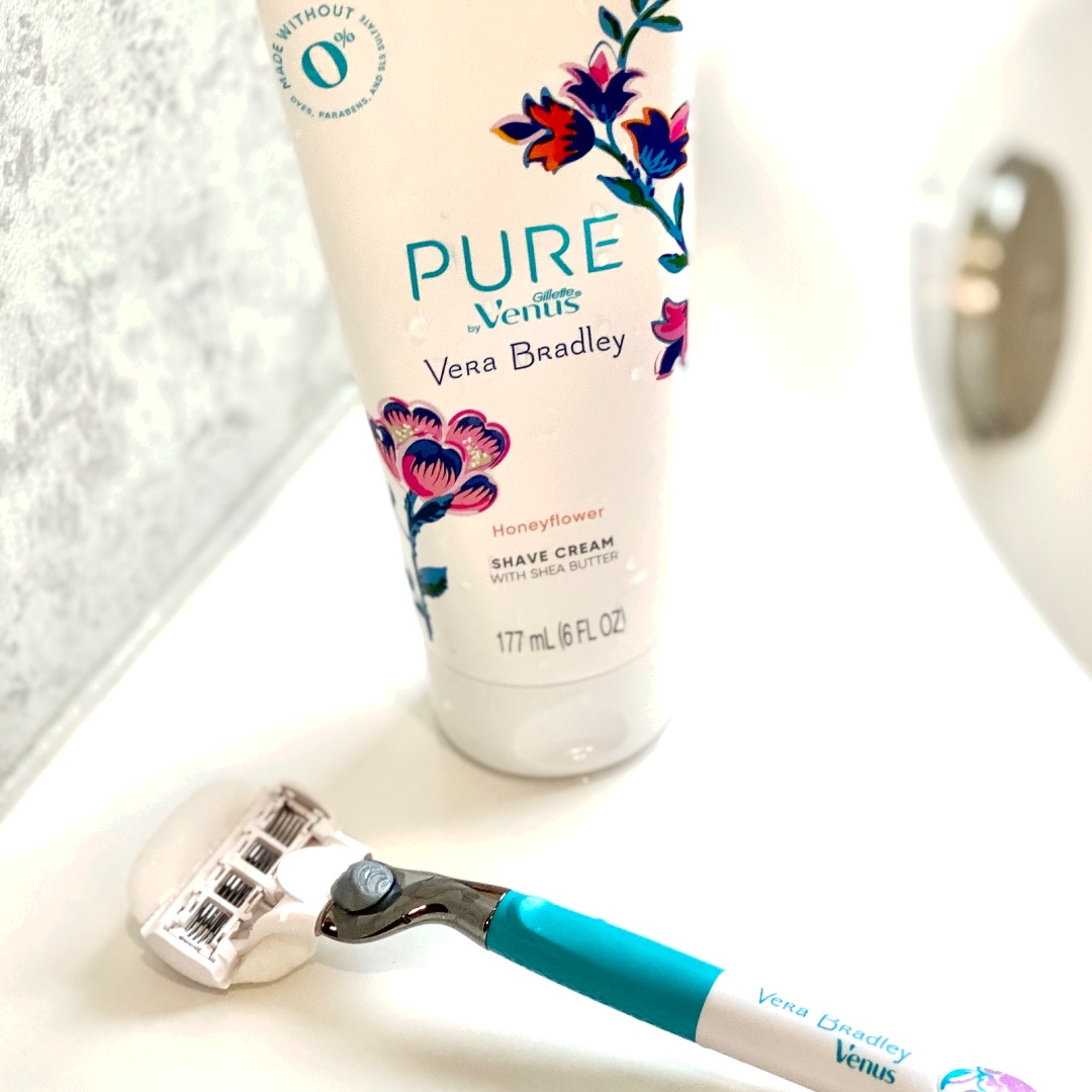 hjpicazo's tweet photo. Great product❤️ Super smooth shave! #GimmeMolar #VeraBradleyxVenusxTarget #complimentary @Native_cos @GiletteVenus @Target @Influenster https://t.co/oarRgMzPYy