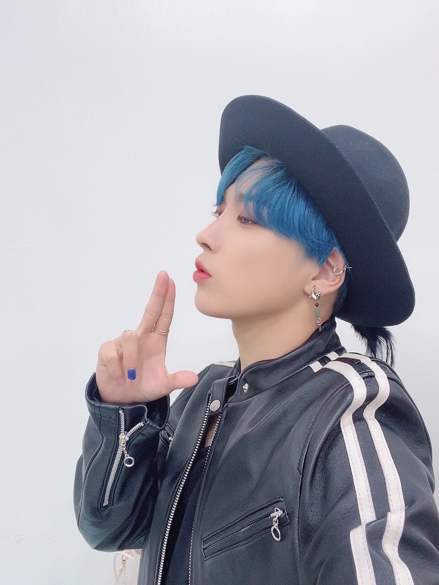 [#홍중] 🔫 -> ❤️
#ATEEZ #에이티즈