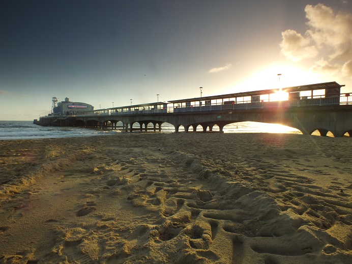 SamWlandscapes's tweet image. Bournemouth pier #Dorset #beach