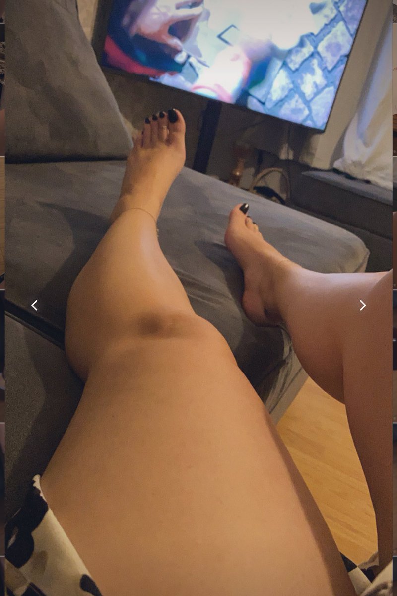 footsiebabes101's tweet photo. https://t.co/U24p59Oxp4