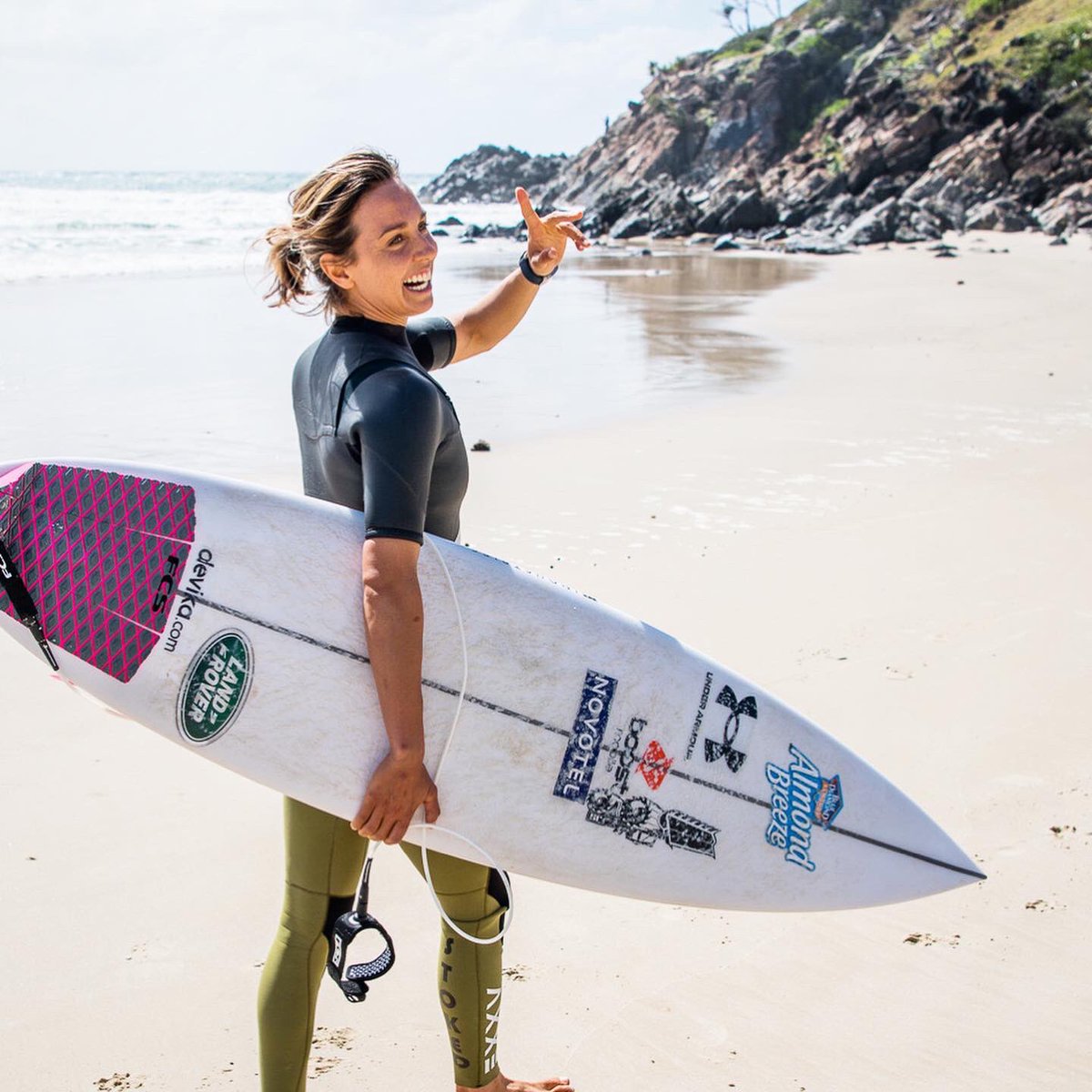 Sally_Fitz's tweet photo. Hands up whoβs excited to see a surfing event up and running tomorrow πβοΈStoked to get the opportunity to put the jersey back on at the #TweedCoastPro ... live on @wsl π https://t.co/0evCvgXAhf