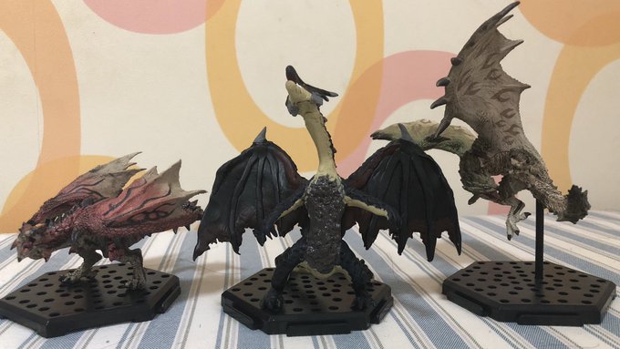 ラオシャンロンのtwitterイラスト検索結果