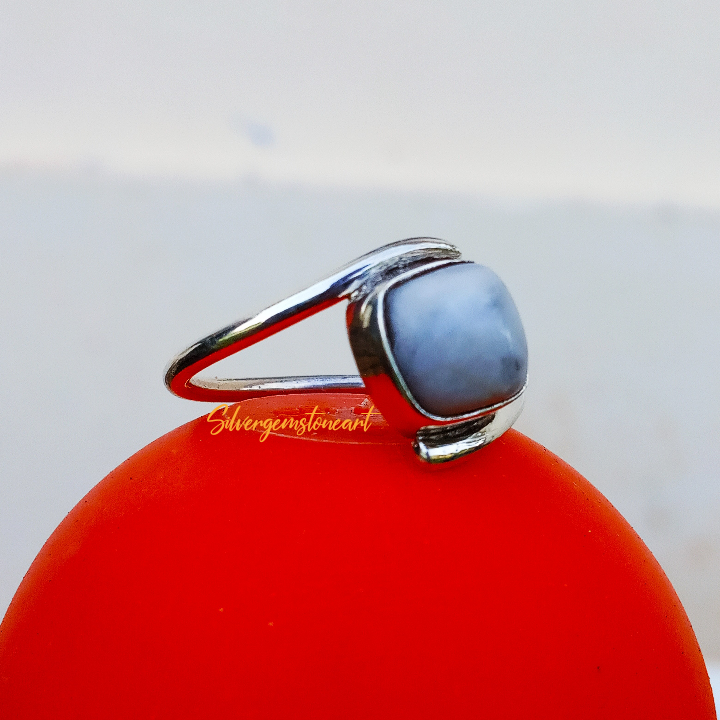 PriyaSh91439018's tweet photo. White Howlite Ring
Buy At
https://t.co/k2Rq8CHHPR

#whitehowlitering #whitestone #marblering #buffaloring #delicatering #longring #jewelry #sterlingsilverring #925sterlingsilver #howlitejewelry #elegantring #bohoring #bohostyle #womenfashion #marblestonejewelry #mermaidjewelry https://t.co/K47GVmh5BS