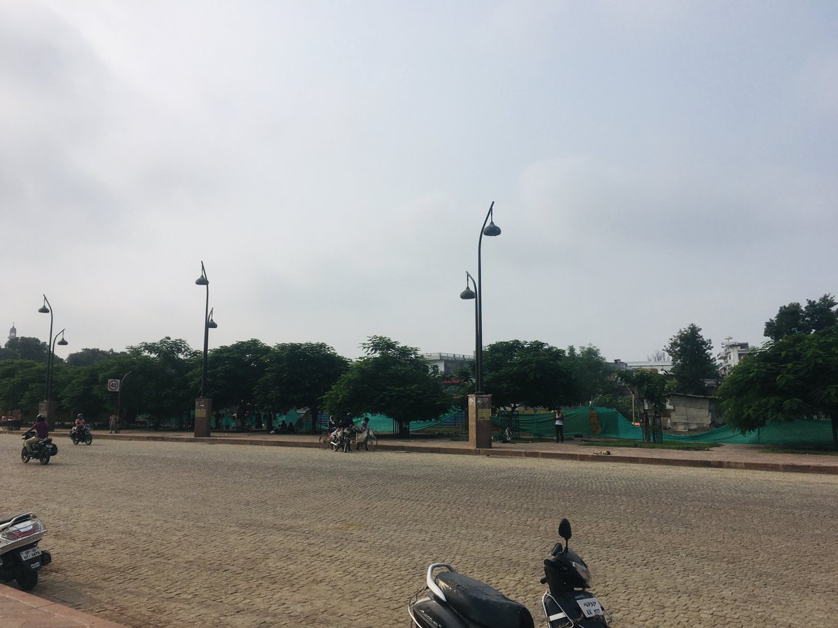 I believe the proposed museum could be built there. I still remember when Mulayam Singh Yadav became the CM of UP during 2003-2007, he allotted that land to Dr. Kalbe Sadiq, a Lucknow based religious cleric to build a degree college for girls. Later on, when Mayawati became.. 8