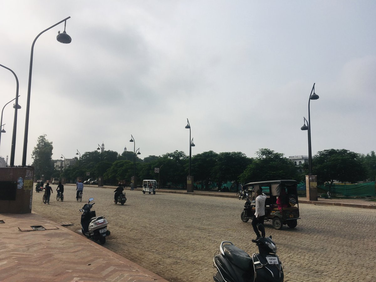 I believe the proposed museum could be built there. I still remember when Mulayam Singh Yadav became the CM of UP during 2003-2007, he allotted that land to Dr. Kalbe Sadiq, a Lucknow based religious cleric to build a degree college for girls. Later on, when Mayawati became.. 8