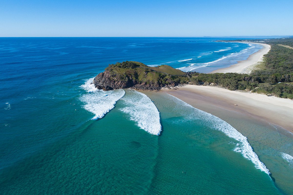 SurfingNZ's tweet photo. Live surfing? You bet ya! The #TweedCoastPro kicks off at 9am NZT Sunday morning with all the top Aussies in action. Would have been better with a couple of Kiwis surfing but we will be locking in via the @wsl and @Skysportnz . https://t.co/dglMSLoFsy