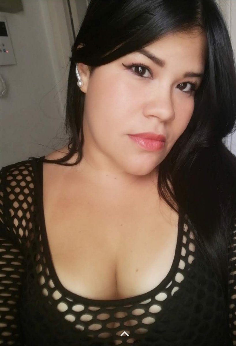 Sharon00685220's tweet photo. Siempre rica😈❤
.
#pelinegrasexy #tetasricas #boobies #blanquita #chinitarica #latinahot #chicamala #meportomal #tetasnaturales #putitas https://t.co/zFeZQ4e7t1