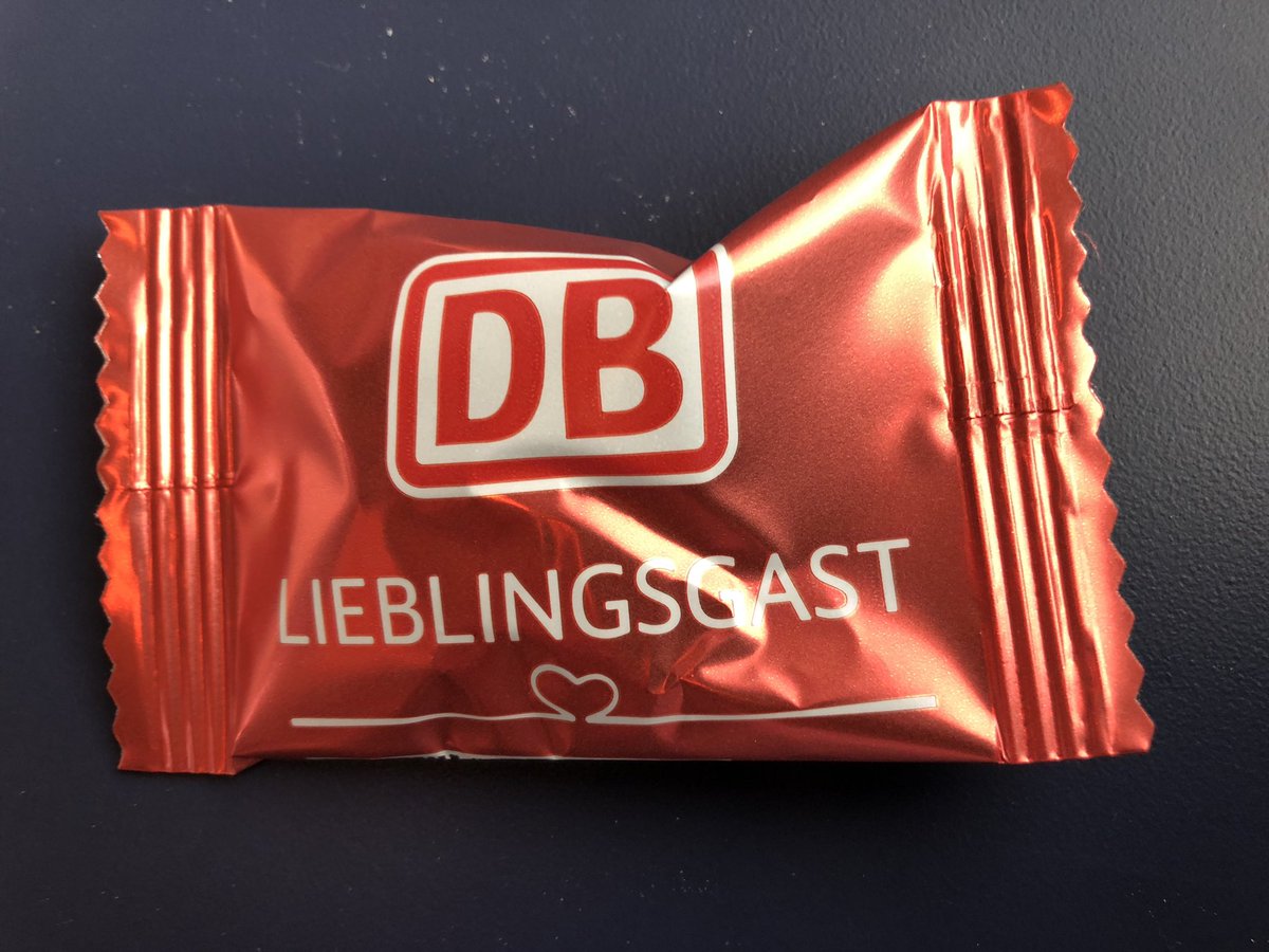 timbo_SF's tweet photo. Kleines #sweetup im ICE 692 ๐
von @DB_Bahn https://t.co/d71D7ziVje