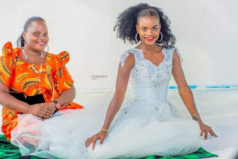 eddykenzomedia's tweet photo. @SpectrumFmNG @itsBiodu @Mojoaf Please play brand new video #mugole 
@eddykenzoficial
https://t.co/7SDlaqd79B https://t.co/THKDsJUIey