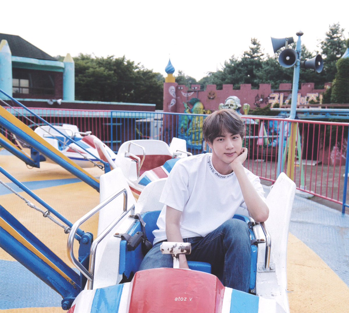 __minmini__'s tweet photo. (💫)Арми, кто там хотел поехать с BTS в парк аттракционах?💜 
@BTS_twt #BTS #BTSARMY https://t.co/uiitcx3jhl