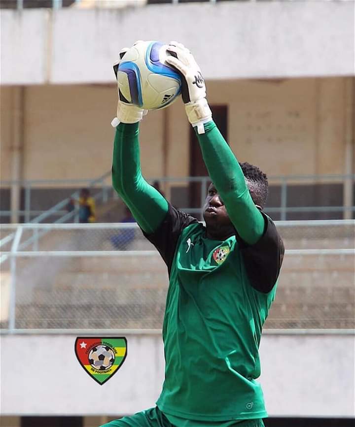Marcomomo57's tweet photo. #Mercato : According to @footrdc, @AsSimbaKamikaze has reached an agreement for the arrival of Togolese international goalkeeper Alhassani Dida Fatao from 🇬🇭 @LibertyProfFC . #fatao is expected next week in Kolwezi. @NuhuAdams_ @lasteven04 @alain_basila @BobMakandalele https://t.co/qxz3tP9few