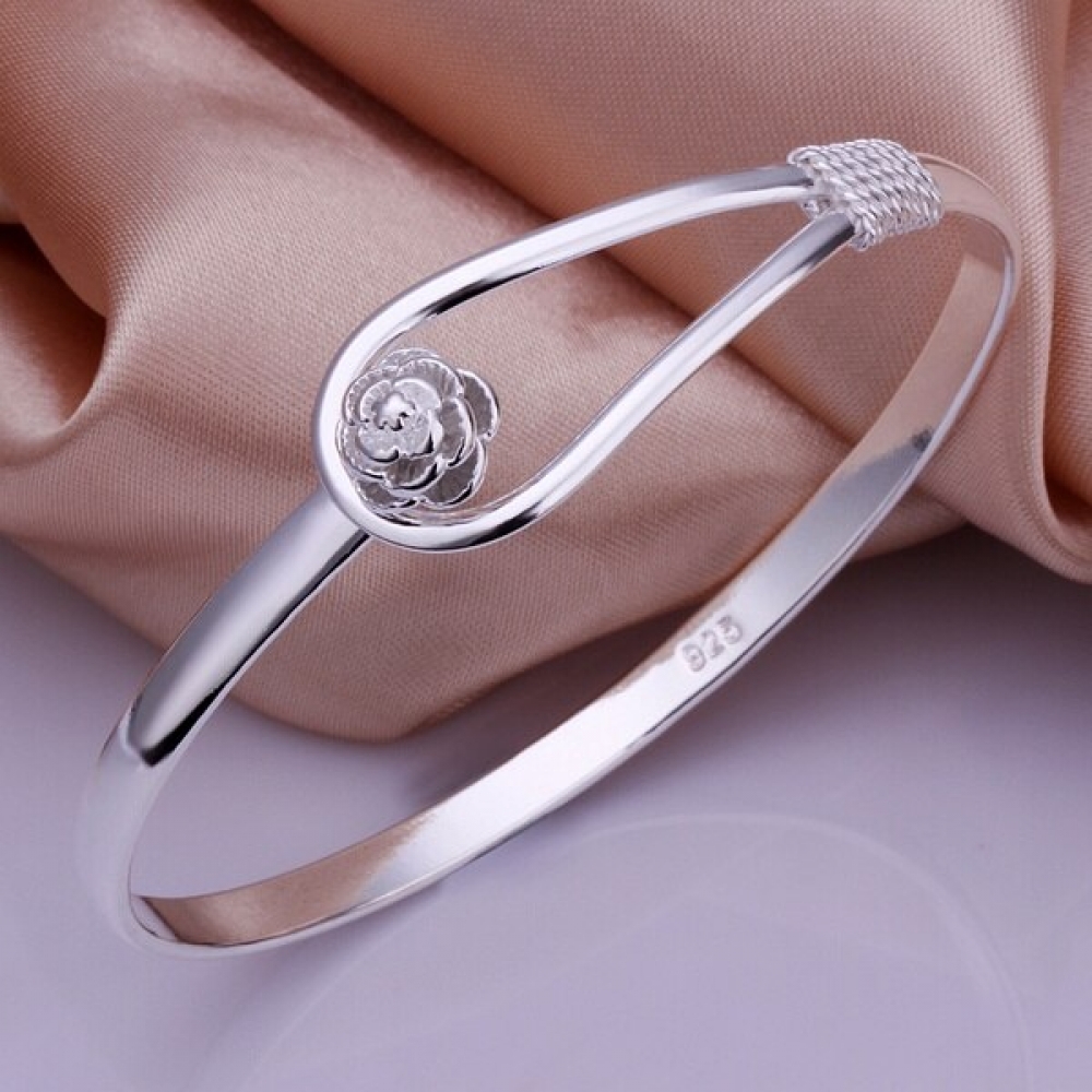 shopmebazaar's tweet photo. Christmas gift Silver color bangle jewelry women cute girl fashion noble qualities female charm flower buckle bracelet B179
$10.00
FREE Shipping Worldwide
Shop Here---> https://t.co/fVQWbFp73Q
#shopmebazaar #onlineshopping #fashion #onlineshop #shopping #style #onlineboutique https://t.co/Ybj58B60W5