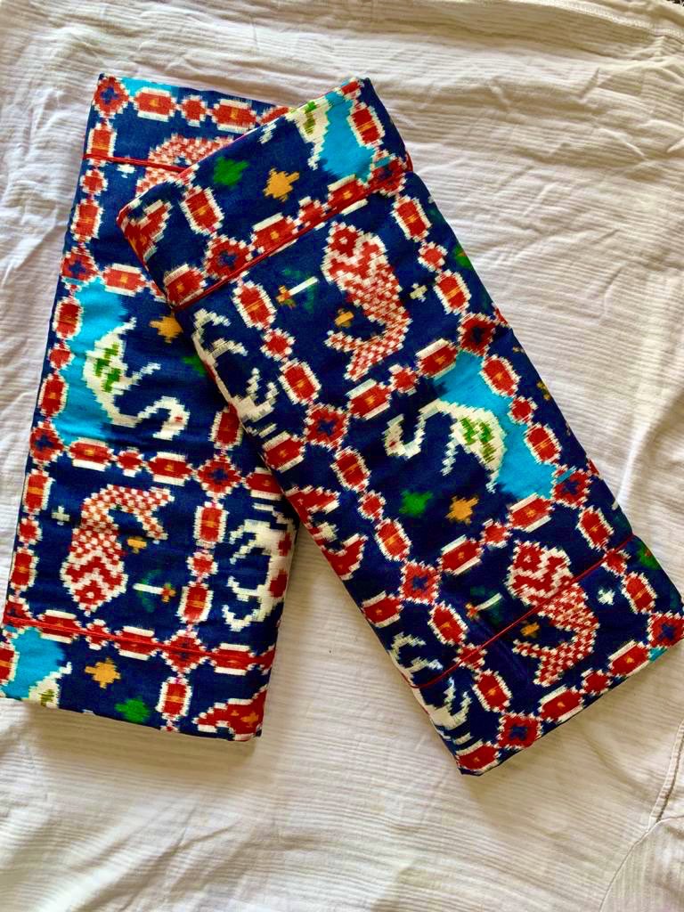 Working on weft design of double ikkat silk saree.
For enquires and bookings: +91-7386807484.
#vocal4handmade #doubleikkat #india #usa #sareefashion #SareeTwitter #sareelove #sareeswag 
<a href="/ServiceWeavers/">WEAVERS SERVICE CENTRE</a> <a href="/smritiirani/">Smriti Z Irani</a> <a href="/silkmarkindia/">Silk Mark India Official</a>