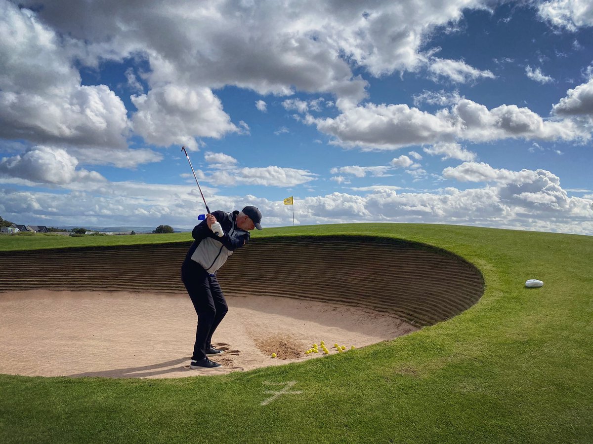 GullaneProShop's tweet photo. Have your seen our new short game area at @GullaneGolfClub ❓👀

With 12 different stations, 3 fantastic bunkers and an impressive new green, our new short game facility has been designed to test all areas of the short game! ⛳

#Gullane #ShortGameArea #WorldClass https://t.co/8vsvSvY86r