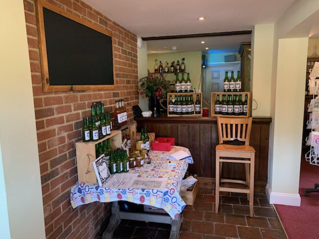 Enjoying great atmosphere at morning foodie market today. Thank you to every at George and Dragon in Hurstbourne Tarrant.