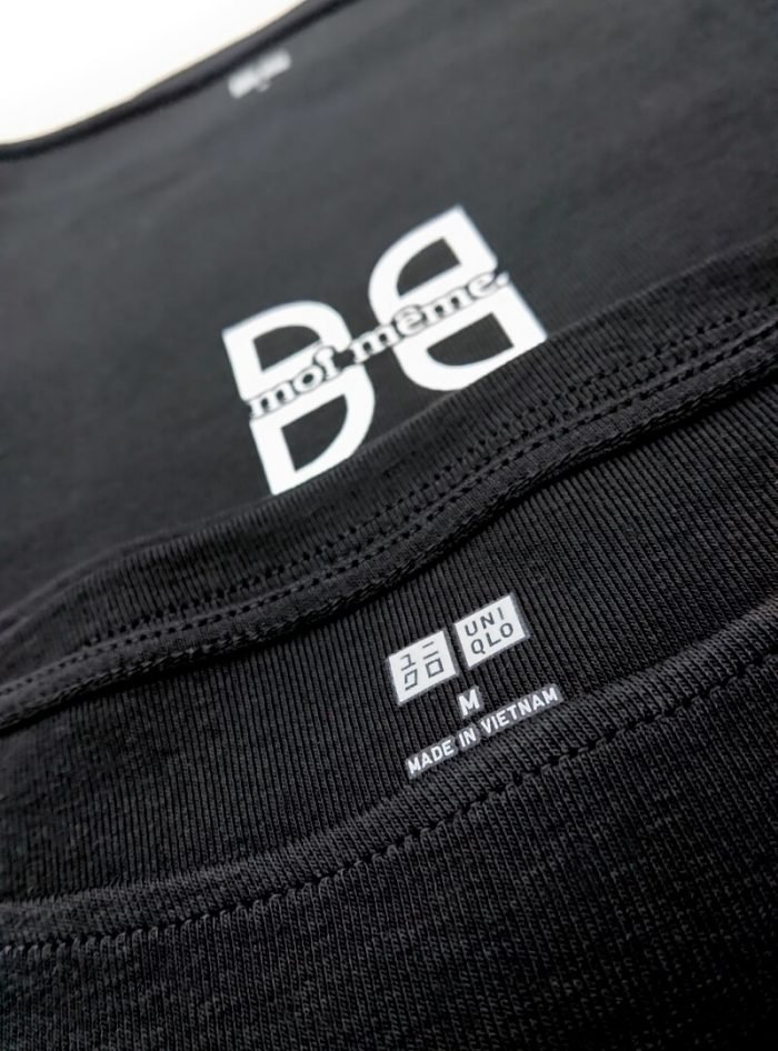 チームワークアパレル 大阪府岸和田市にあるエステサロン モワメイム 様の持ち込みのユニクロtシャツにロゴプリント印刷加工 ユニクロtシャツにロゴ印刷 持ち込みtシャツにプリント 名入れtシャツ ロゴ入りtシャツ エステサロンtシャツ エステ