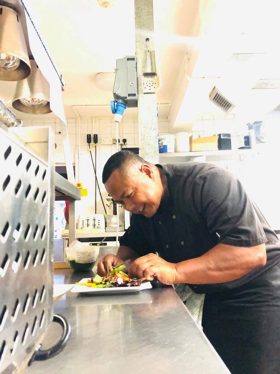 Our new chef is creating some amazing dishes! Book to avoid disappointment on 01326 340332 #mosthiddenpub #trengillywartha