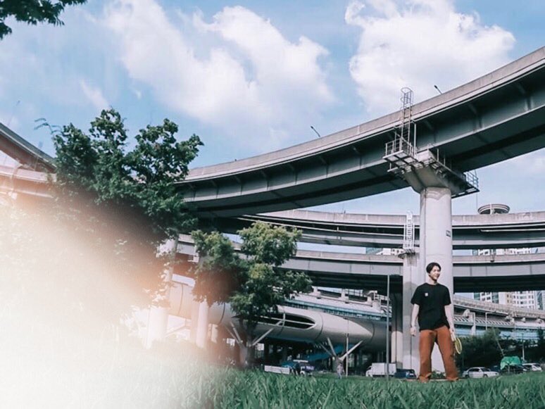 𝘚𝘢𝘵𝘶𝘳𝘥𝘢𝘺 𝘢𝘧𝘵𝘦𝘳𝘯𝘰𝘰𝘯 🧺 🧸☀️☁️🍃 

#JOHNNY #쟈니 #Johfam #NCT127