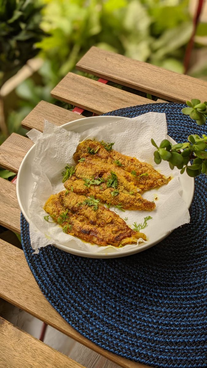 rach_aha's tweet image. #BombayDuck is not a duck but a spineless fish which is one of the tastiest one, it has to be made in Maharashtrian style to get the best flavour... Goes so well with dal rice 😀