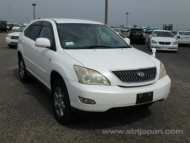 RtsUganda's tweet photo. TOYOTA HARRIER 2003/7 240G L PKG  UA-ACU30W
CIF MOMBASA: USD 4,850

Drive:2WD
Engine Size:2,360cc
Mileage:130,000km
Fuel:PETROL

BACK CAMERA |HID| STEERING SWITCH |DRIVING POWER SEAT |WOOD COMBINATION STEERING |CD
https://t.co/MgfGfu16zW #toyotaharrier #JapaneseUsedCars https://t.co/Uu63m1ckVH
