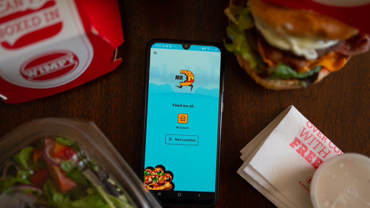 gg0e_'s tweet photo. Today, I get to treat myself to a scrumptious @wimpy_sa burger. Thanks to @MrDFood for making it so easy to get my food hot and fast. Tomorrow, I will be giving away R300 coupon to one lucky winner. #StayHomeEatOut https://t.co/OTvPZCiNaf