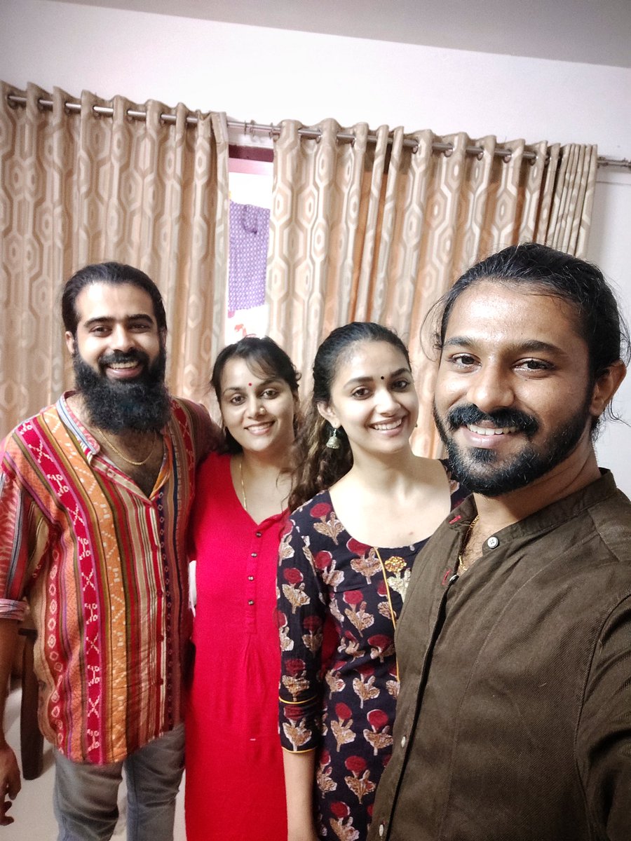 KeerthyOfficial's tweet photo. Fam Jam done right! 🎵 ❤️

#FamJam #NykeDiaries #NykeAndAjju #Pranji https://t.co/LQqYAhFDNE