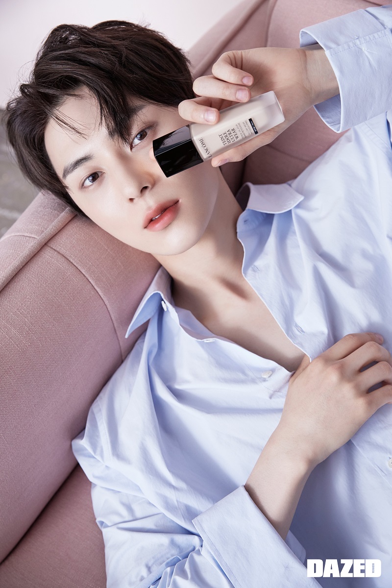 민현이 랑콤 뗑 이돌 파데 화보! 비주얼 황태자♥ 뗑 이돌 지속력도 좋고 피부도 편안하대서 민현이 따라 샀다~🎶 #정보성광고 #랑콤 #황민현 #뉴이스트민현 #황민현화보 #뗑이돌파운데이션 #황민현화보파데 #롱라스팅파데 #숨쉬는파데 #아직도안써봤니_뗑이돌 #같이써볼래