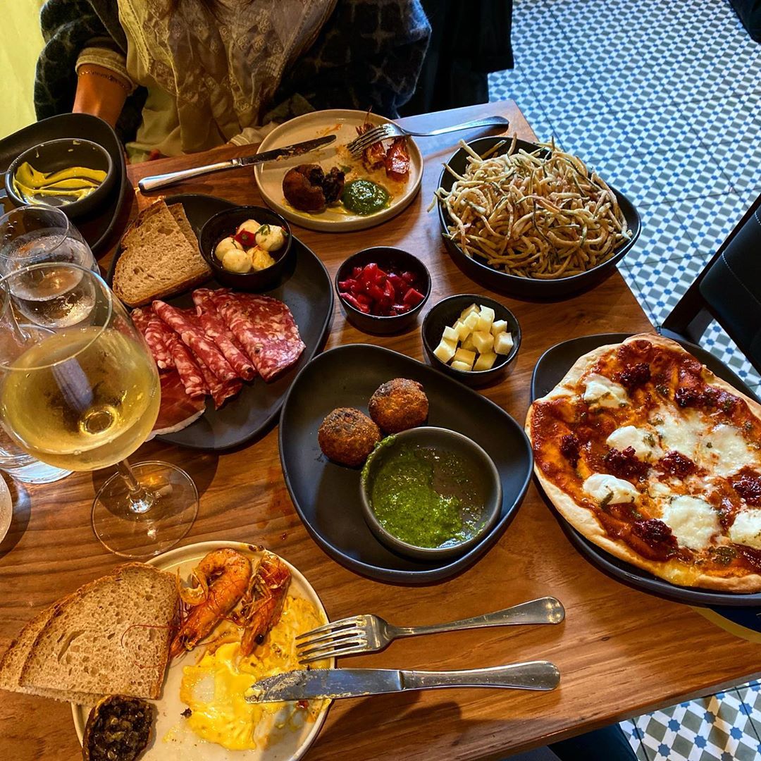 "Just had a great lunch The WestRoom quality produce and great staff.

Had a lovely bottle of performing and it went lovely with the food.Nice little spot to hang out with some nibbles and a bottle of wine!" 🍕🍷

📸: Foodieoutandabout via Instagram.