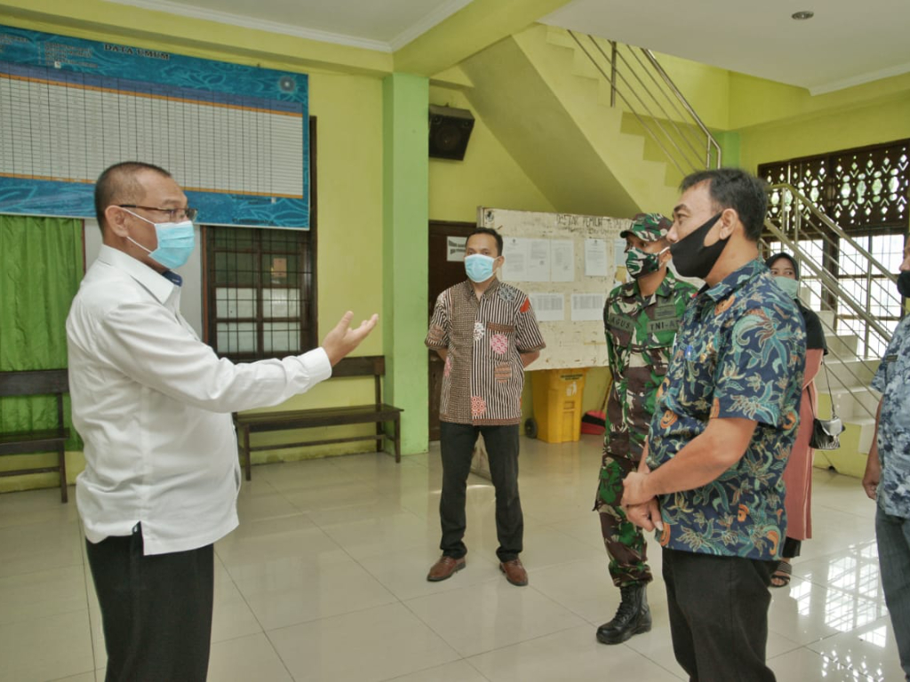 Akhyar Harap Internet Gratis di Kelurahan Bisa Ringankan Beban Orangtua indozone.id/s/WYsvxj4