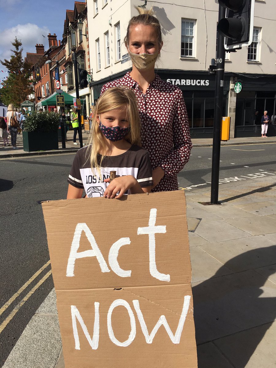 Johnna and Matilda from Henley say ‘Act now!’

#climateemergency